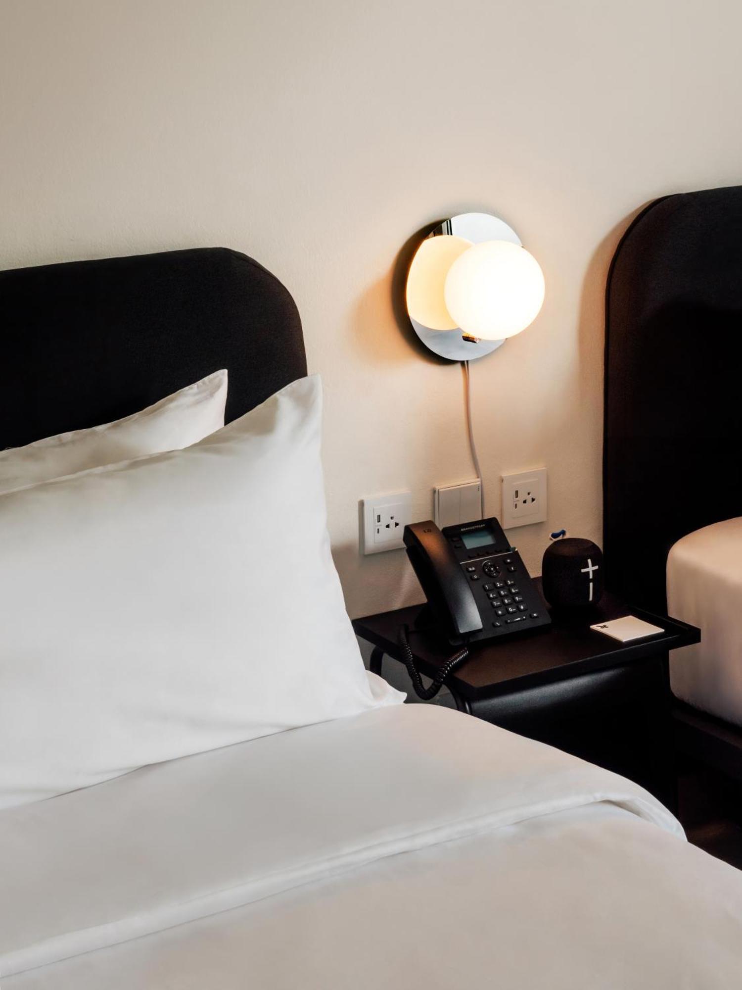 The Standardx, Bangkok Phra Arthit Hotell Eksteriør bilde