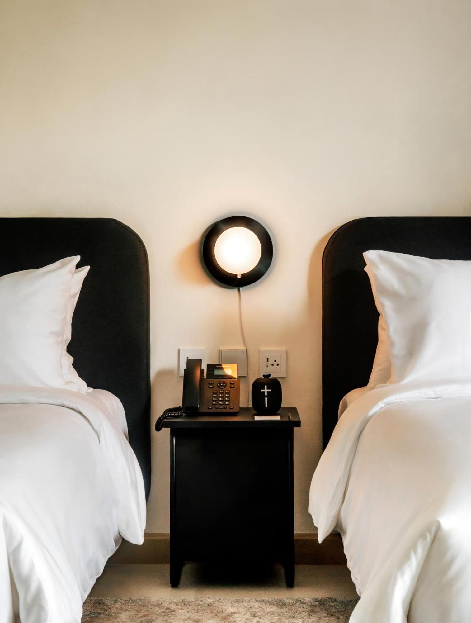 The Standardx, Bangkok Phra Arthit Hotell Eksteriør bilde