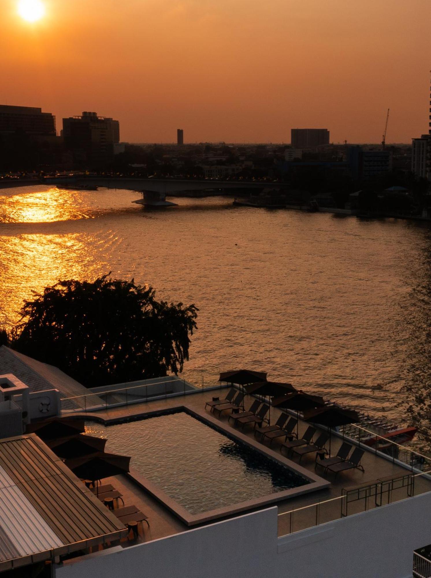 The Standardx, Bangkok Phra Arthit Hotell Eksteriør bilde